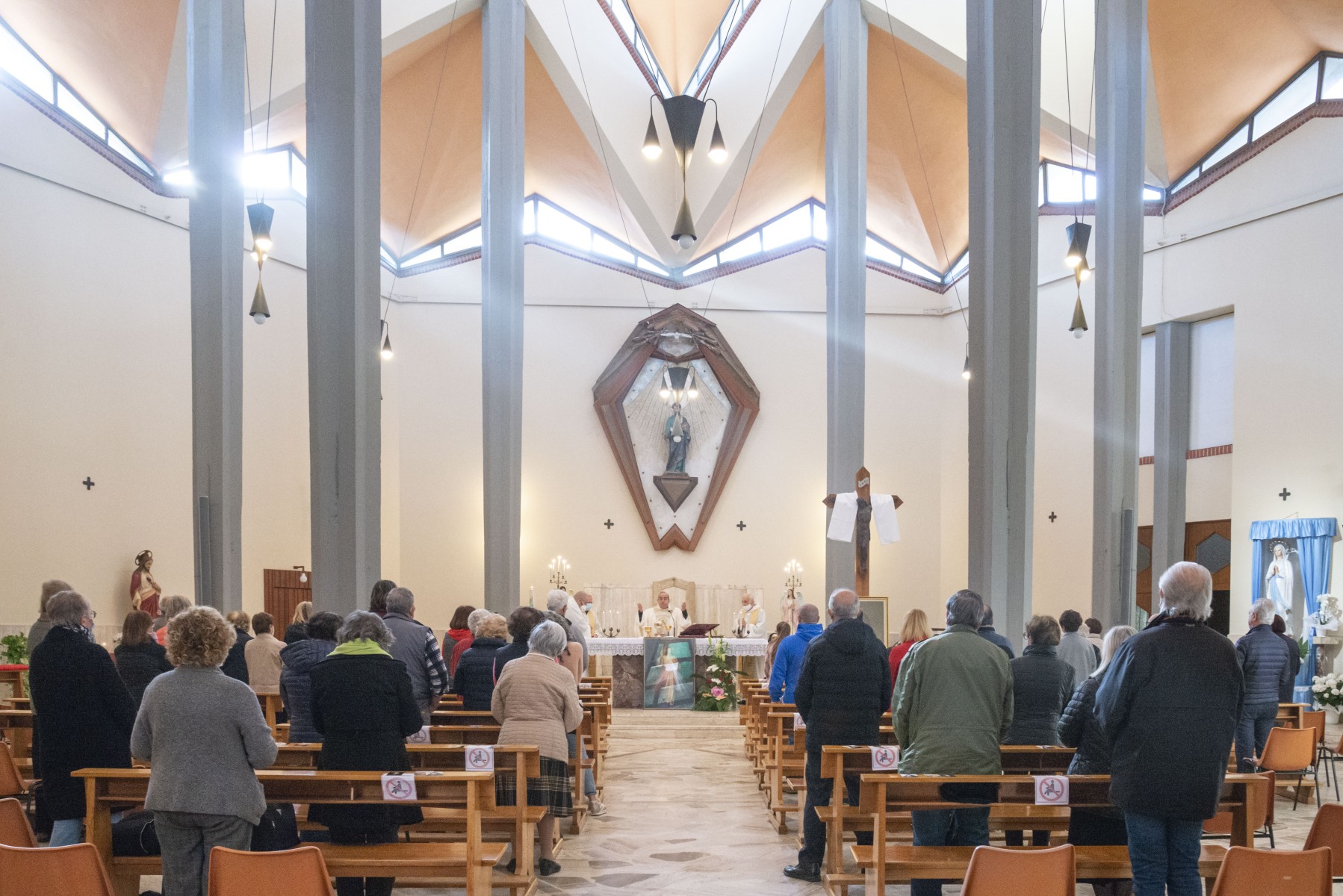 M_S_Cuore__Divina_Misericordia_119_nascita_2022_04_24_DSC9345