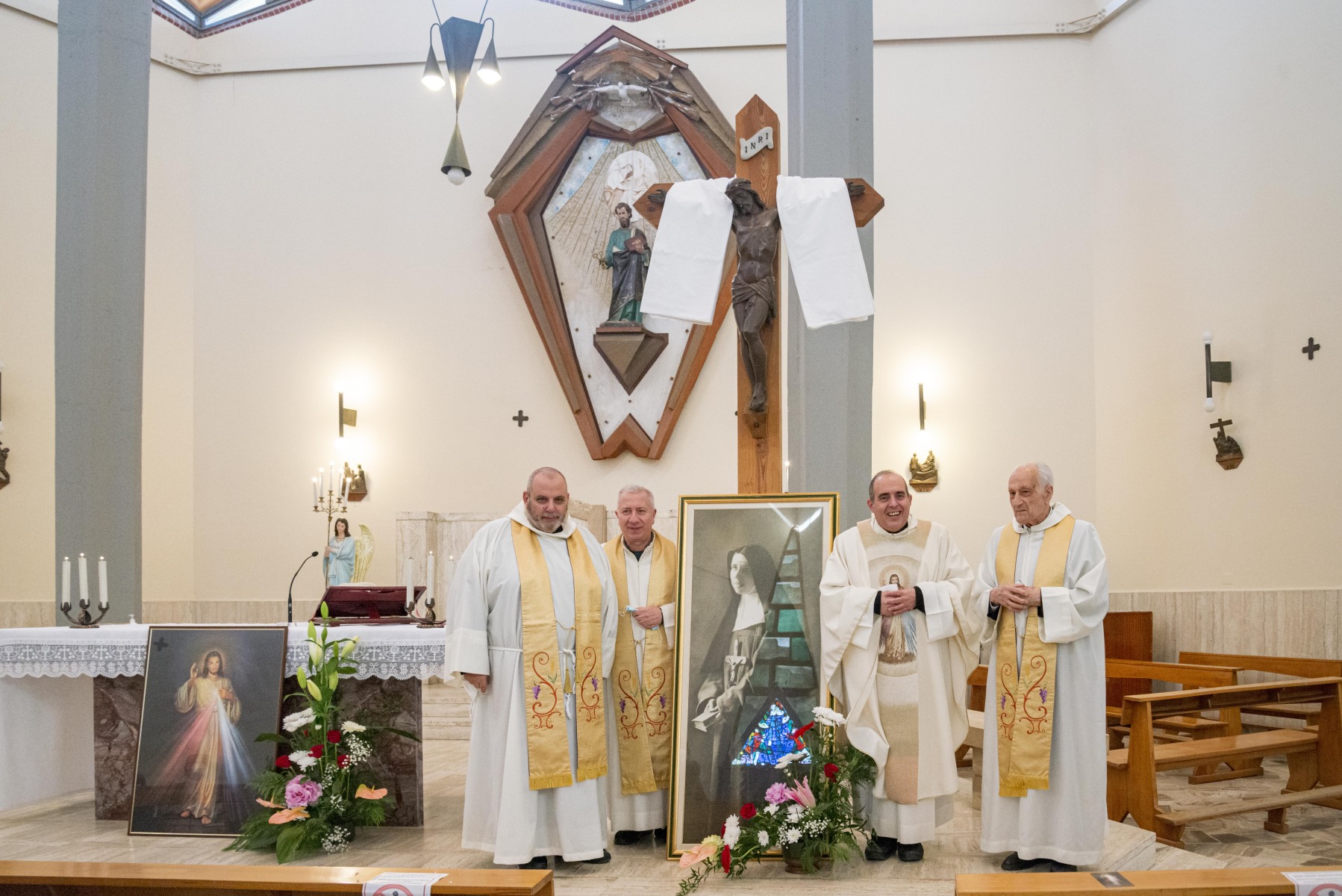M_S_Cuore__Divina_Misericordia_119_nascita_2022_04_24_DSC9384